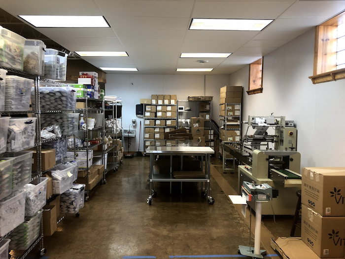 Food self manufacturing storage room